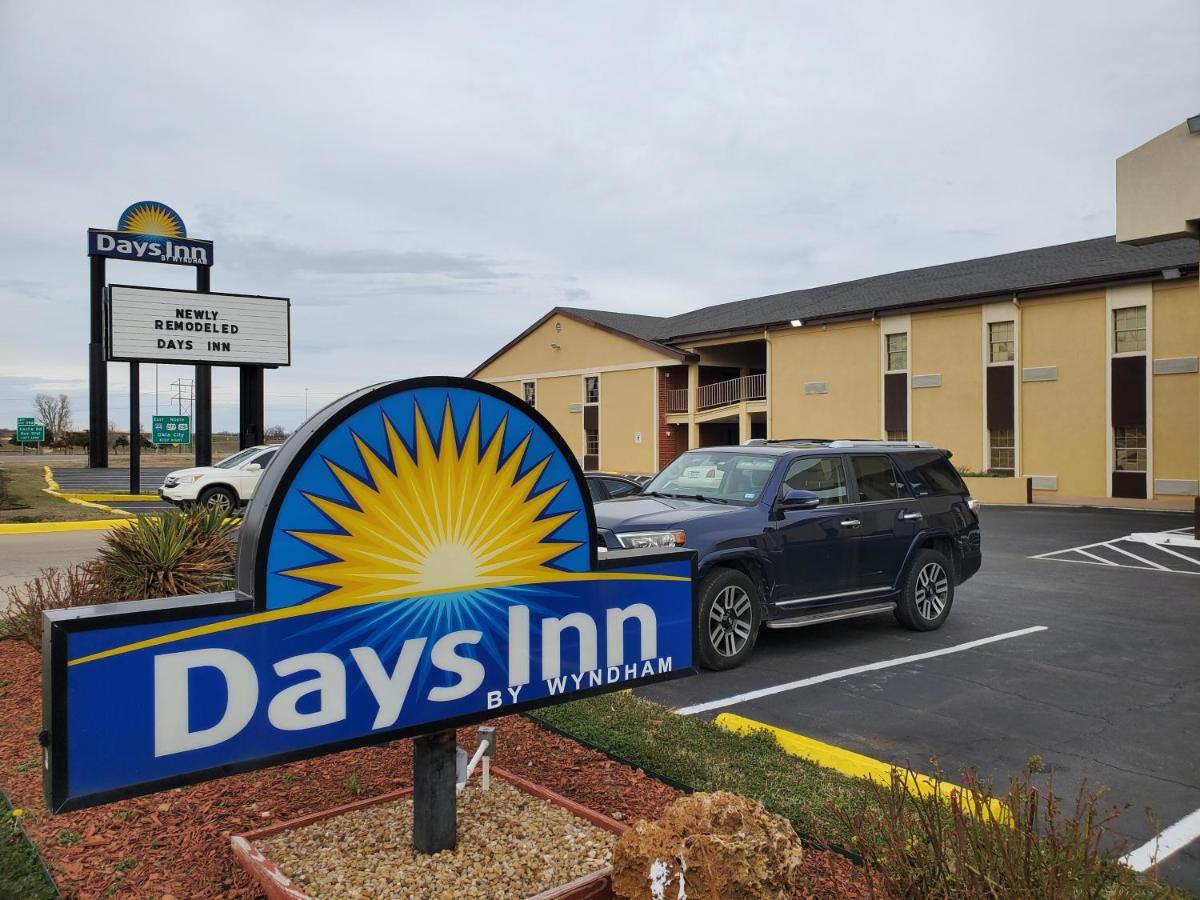 Days Inn By Wyndham Lawton Exterior foto